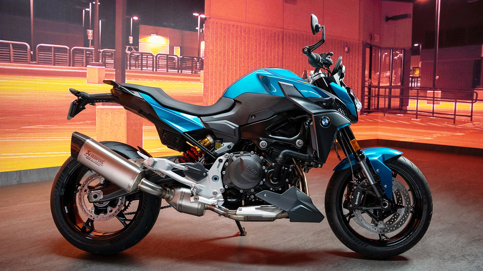 BMW Motorcycle F 900 R