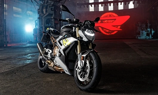 New BMW Roadster Motorcycles